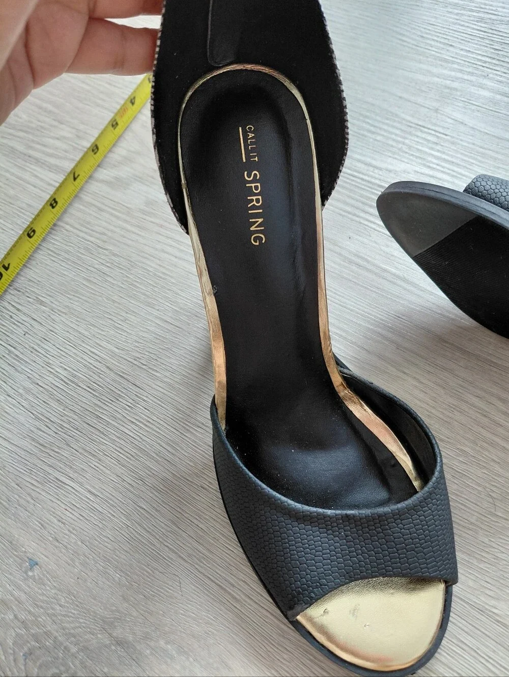 Call It Spring Black & White Patterned Block Heel Sandals Size 9